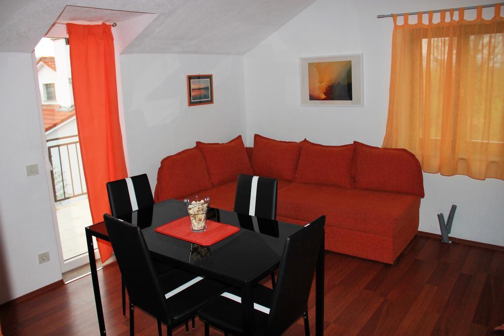 Apartments Zara & Jan Brzac Zewnętrze zdjęcie