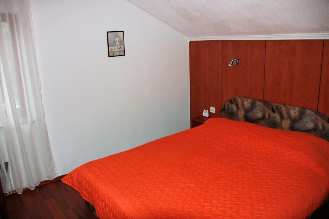 Apartments Zara & Jan Brzac Zewnętrze zdjęcie